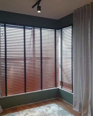 frame_27_1x-1.webp